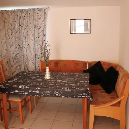 Ana Apartment Pula