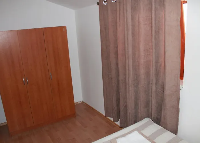 Apartment Ana Pula