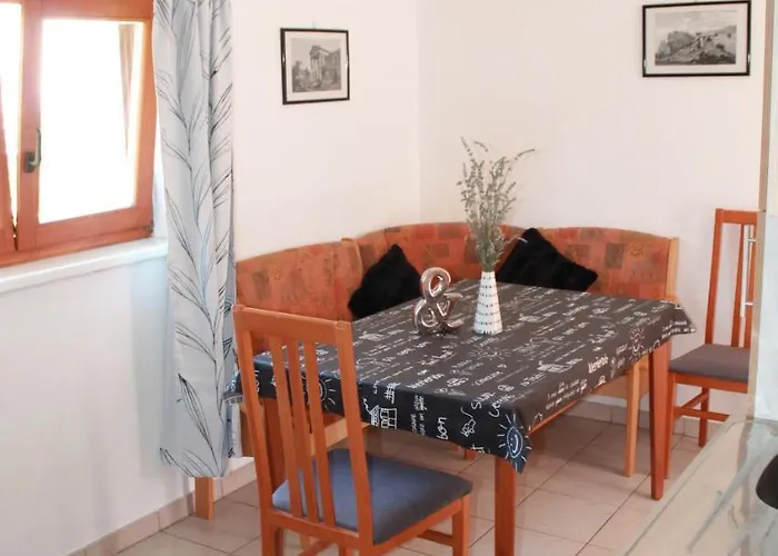 Ana Apartment