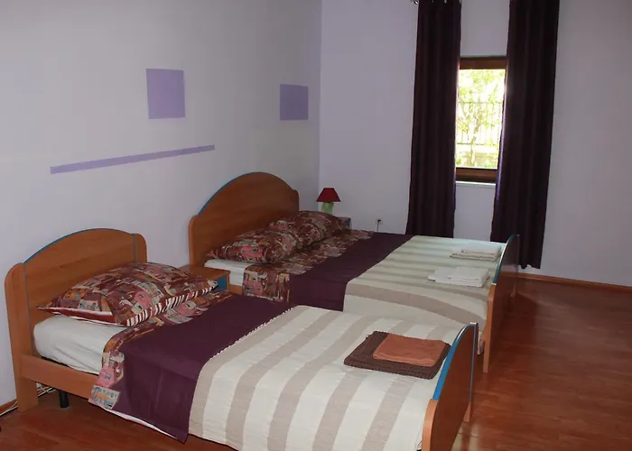 Apartment Ana *