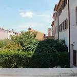 Ana Apartman Póla